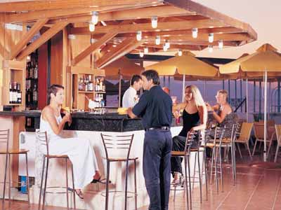 Ilianthos Village Luxury Hotel - Cafe - Bar